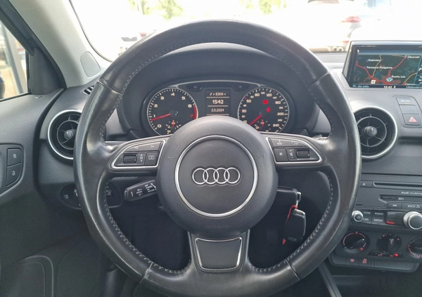 Audi A1 cena 31900 przebieg: 226812, rok produkcji 2011 z Tczew małe 172